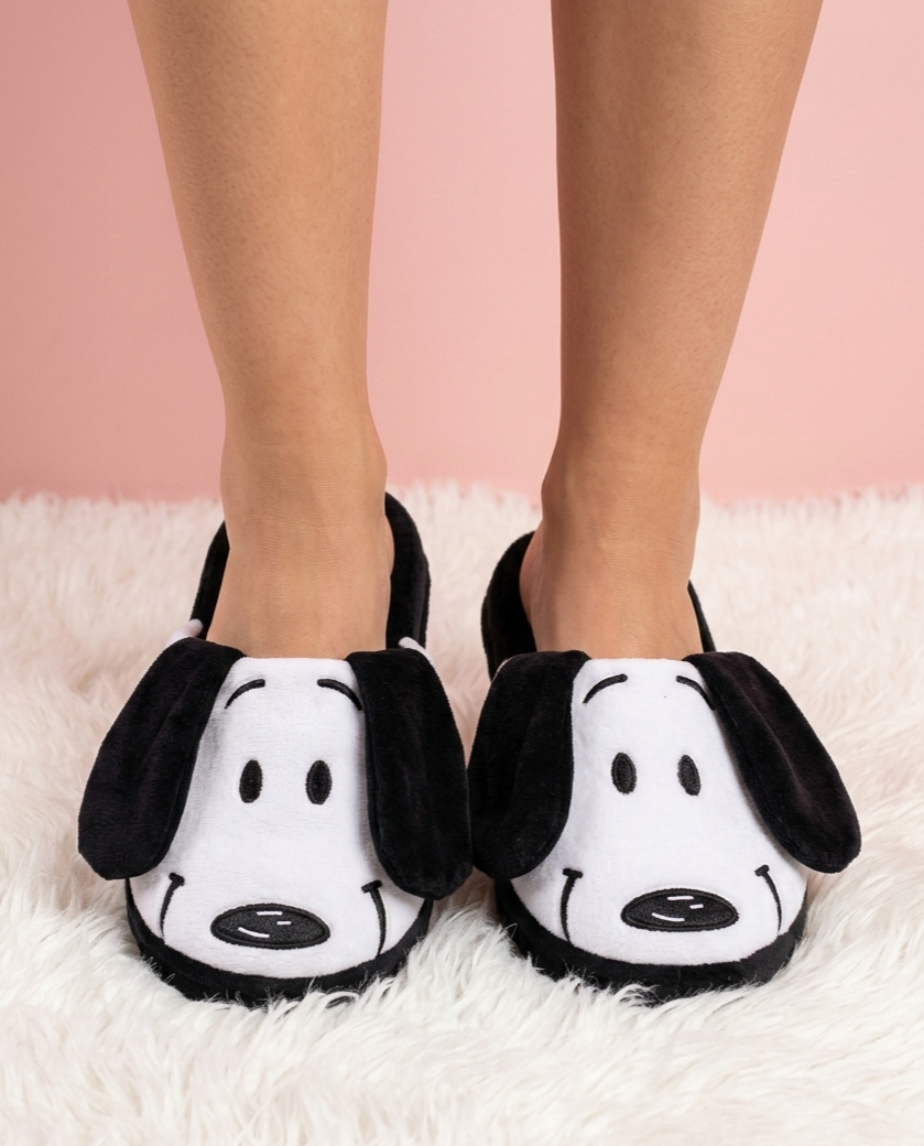 1772324358909 pantuflas snoopy en cali