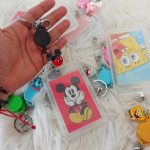 Portacarnet yoyo Animado: Panda,Stitch, Doraemon, Minnie