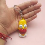 Llavero metálico Homero Simpson