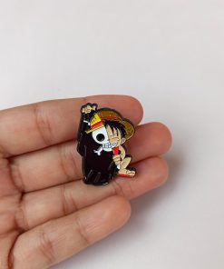 pin metálico de Luffy en Cali