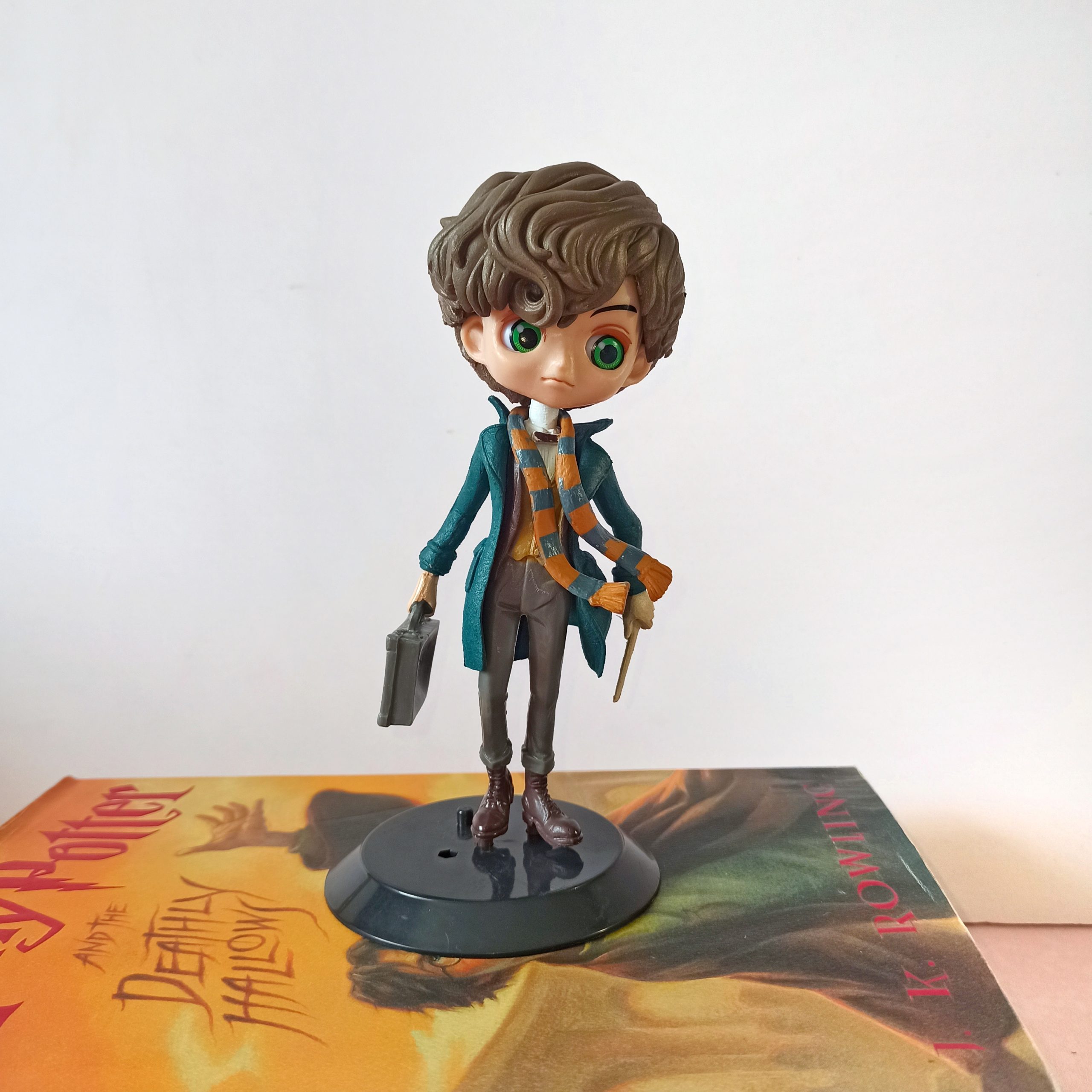1692732663471 Figura Newt de Animales fantasticos