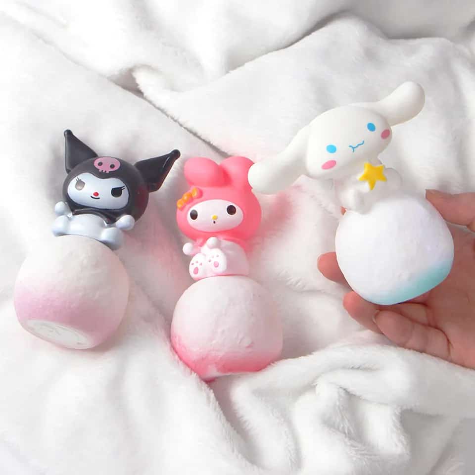 1699827723689 Lamparas de Hello kitty y amigos