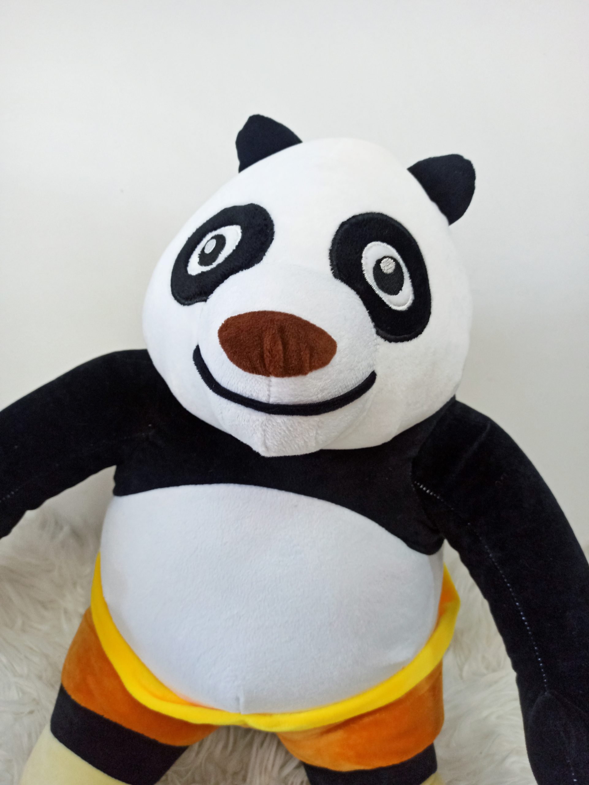 1711422269512 Peluche panda po de kung fu panda en cali