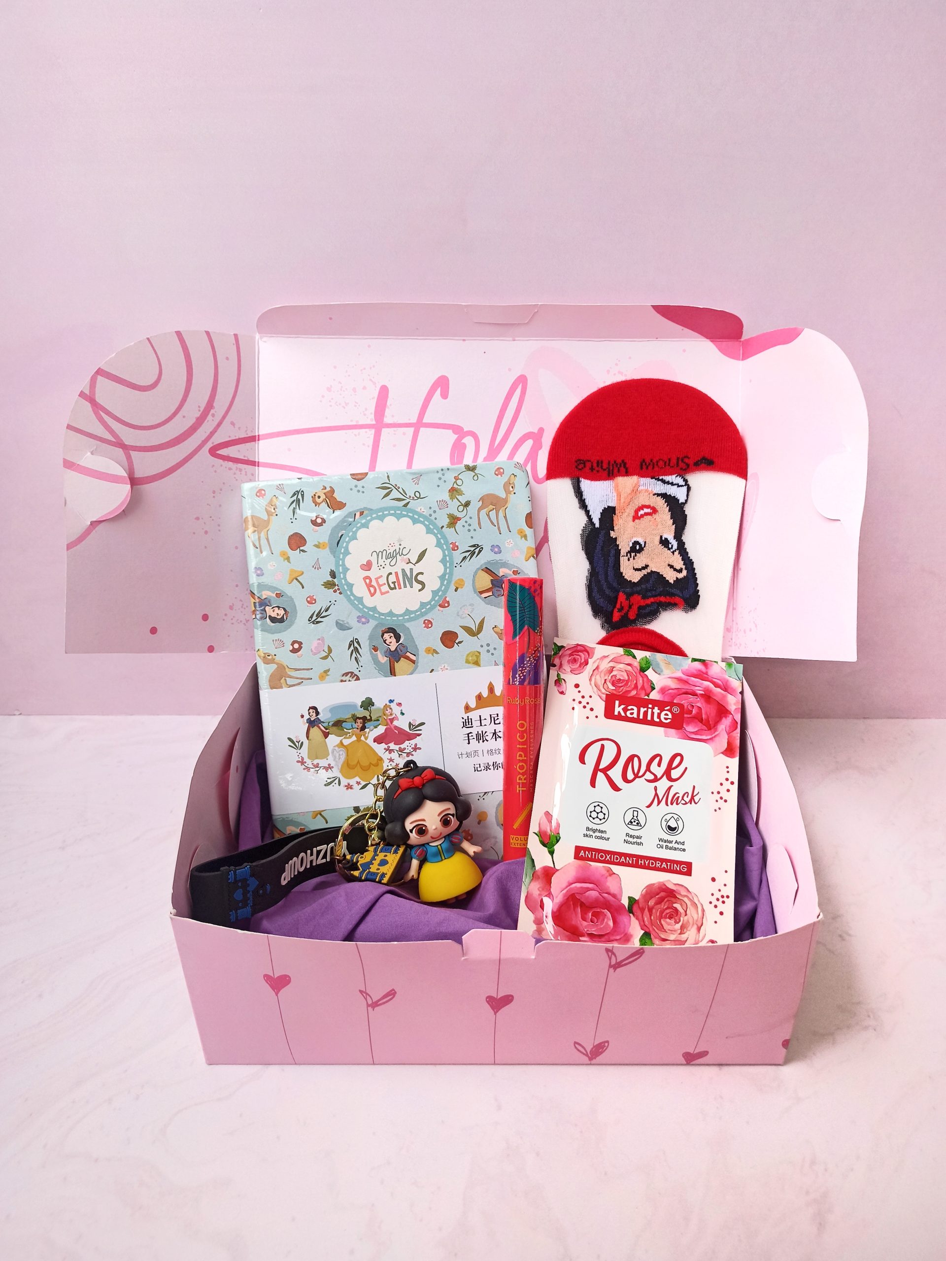1715008565101 Caja de regalos princesas Blancanieves en cali