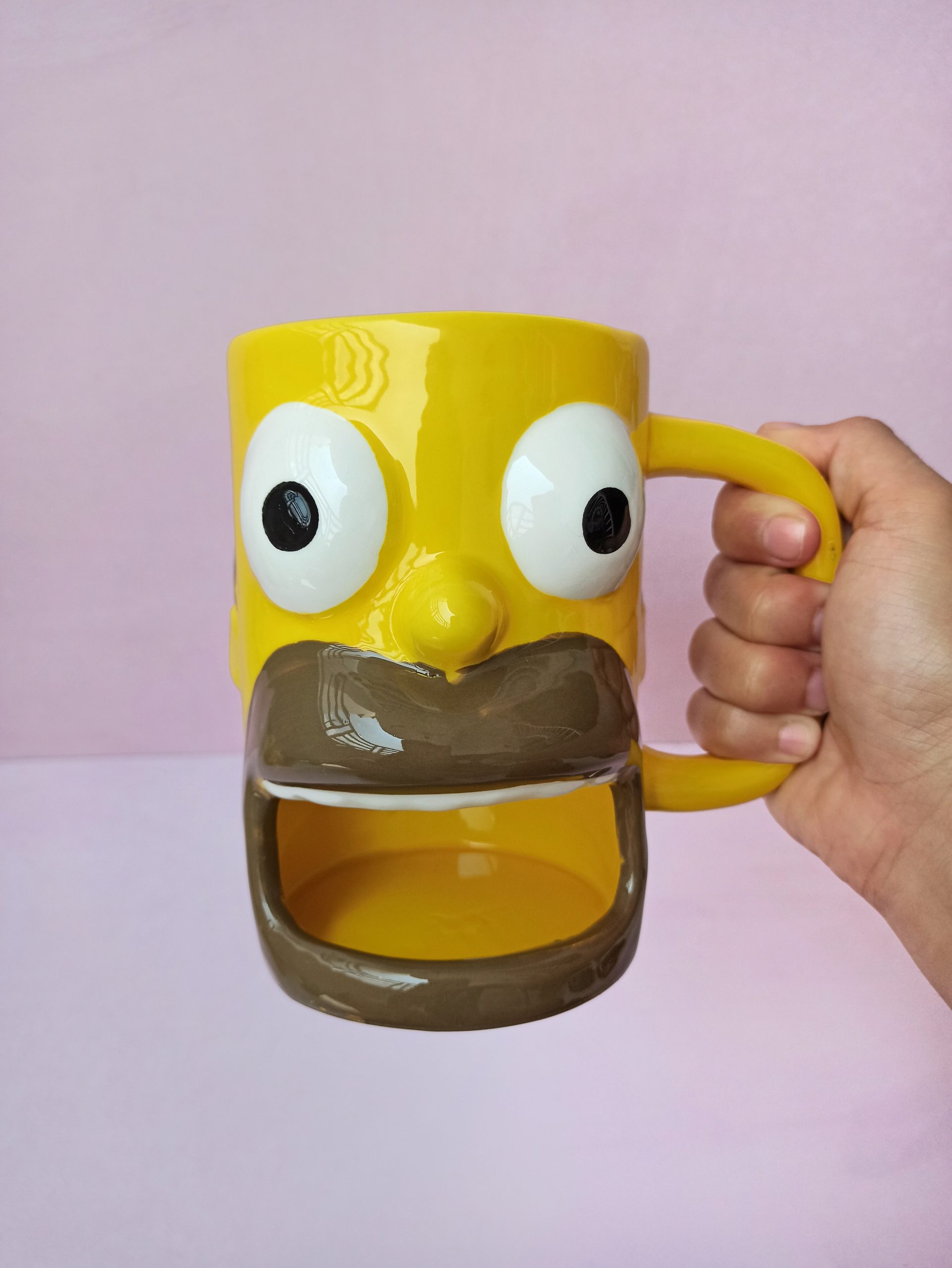 1715130488280 taza de homero Simpson en cali