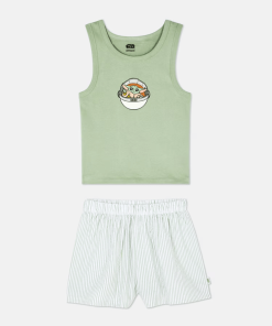 Pijama short de baby yoda en cali