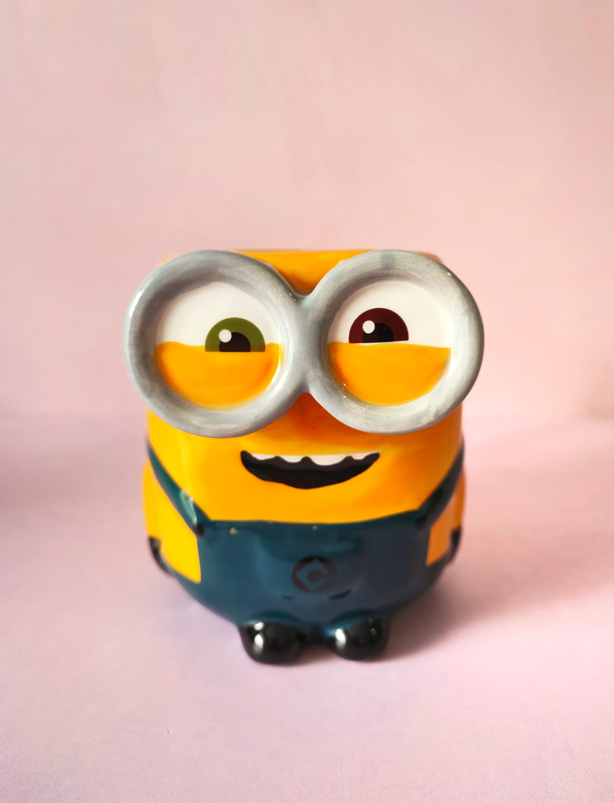 Taza minions Taza minions en cali