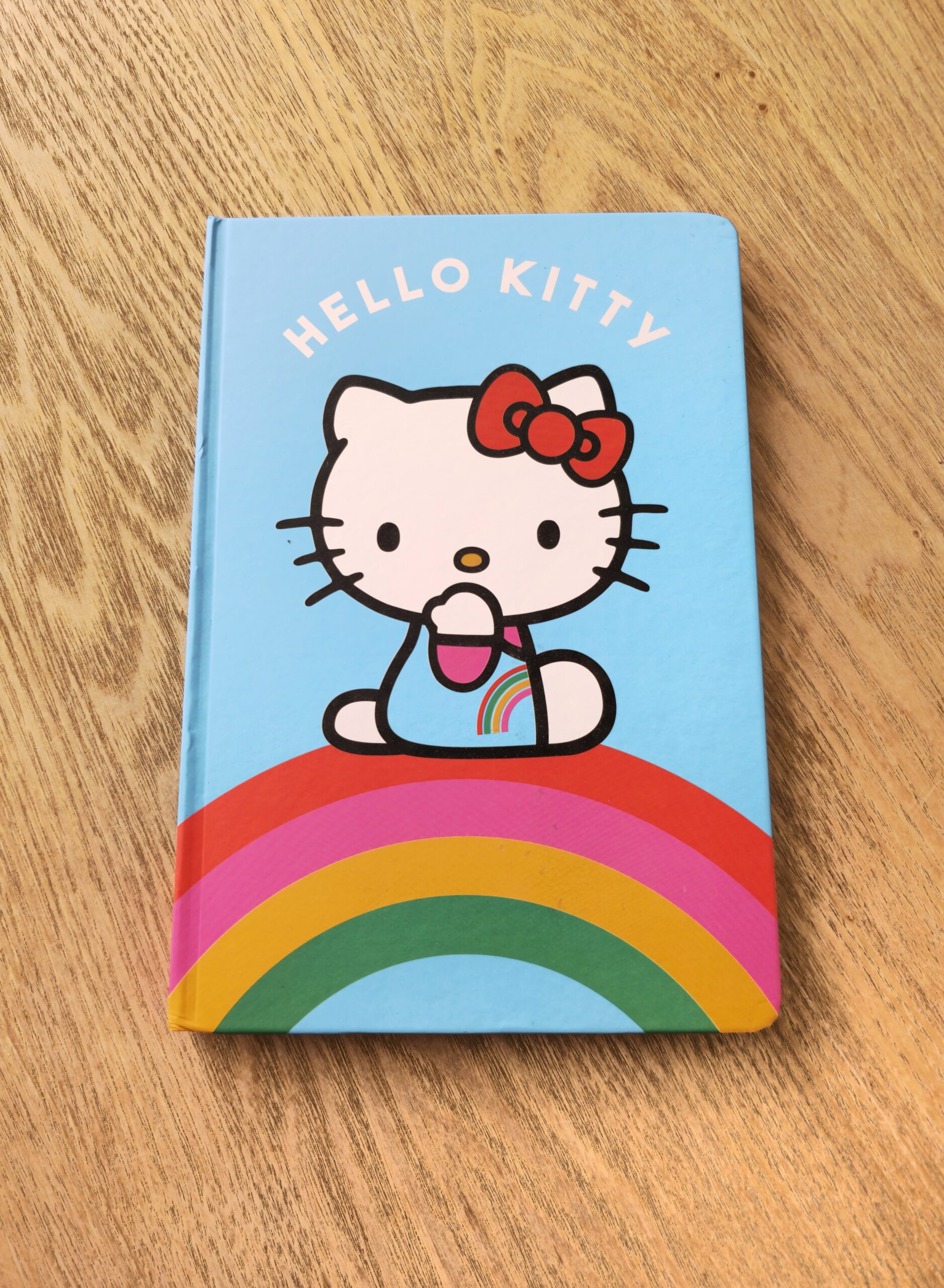 Agenda de Hello Kitty Agenda de Hello Kitty en cali