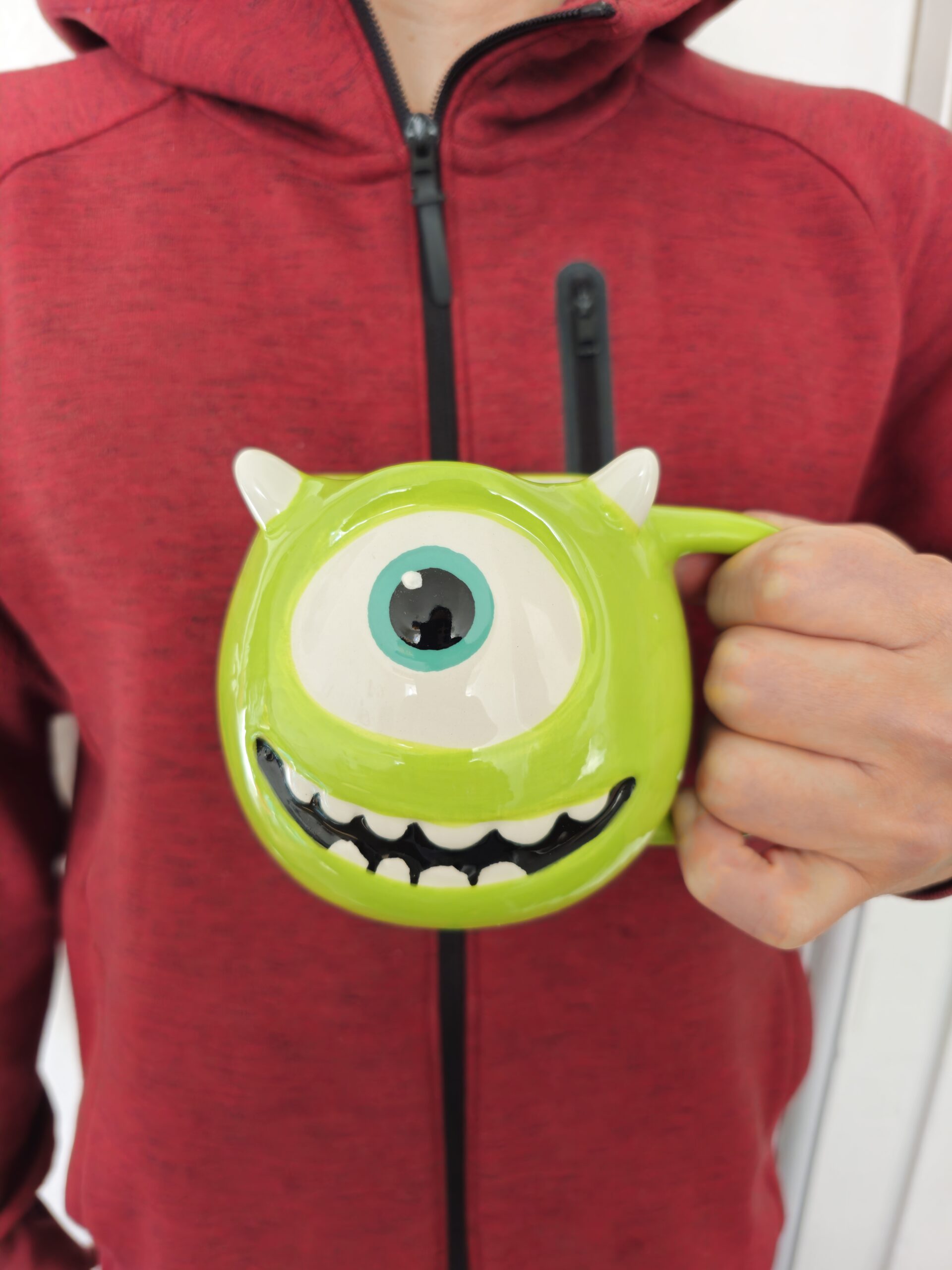 20241214_125759 taza de mike w de monsters inc disney en cali
