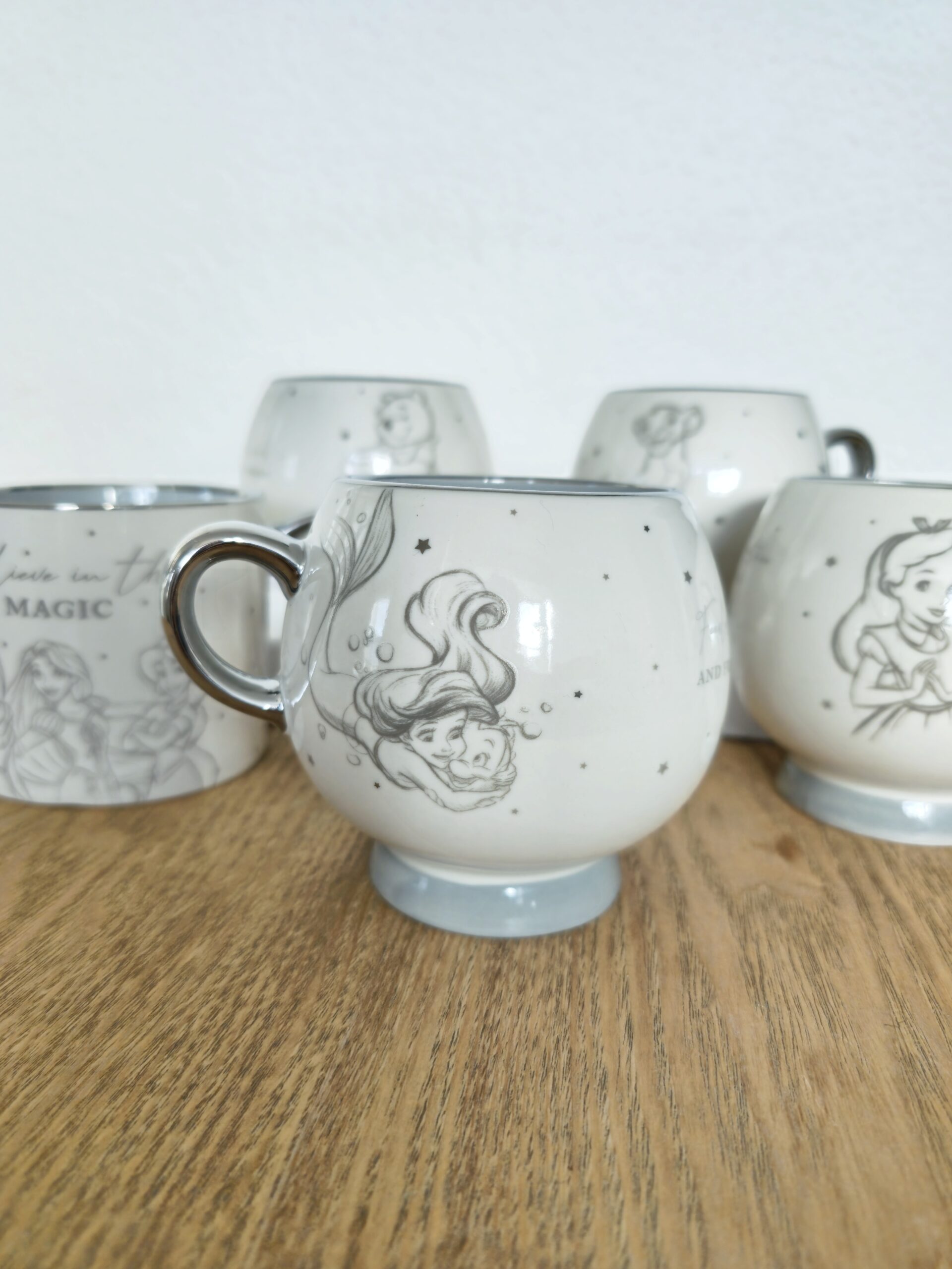 20241216_110625 Taza Premium Disney 100 de La sirenita en colombia