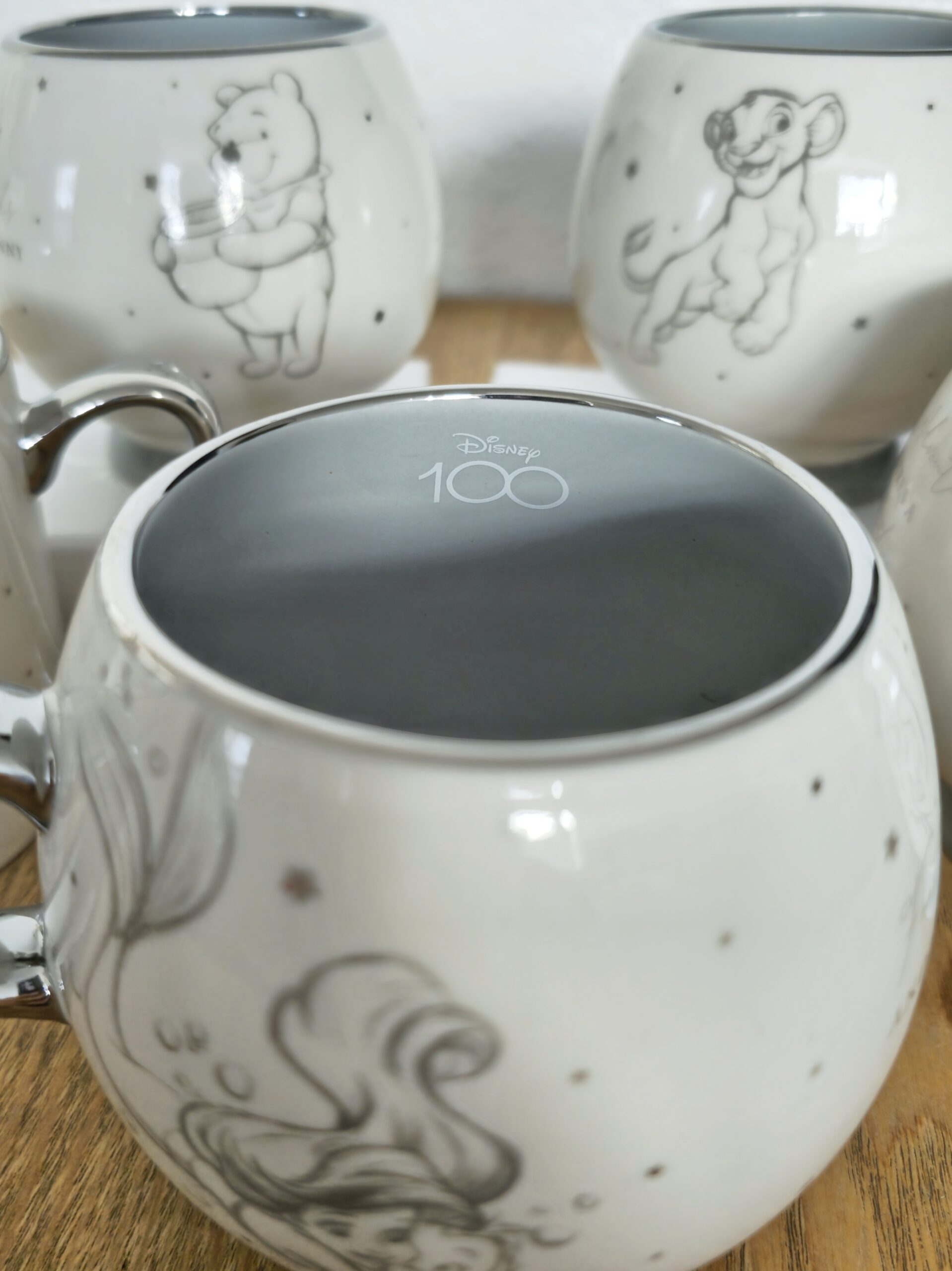 20241216_110641 Taza Premium Disney 100 de La sirenita en colombia