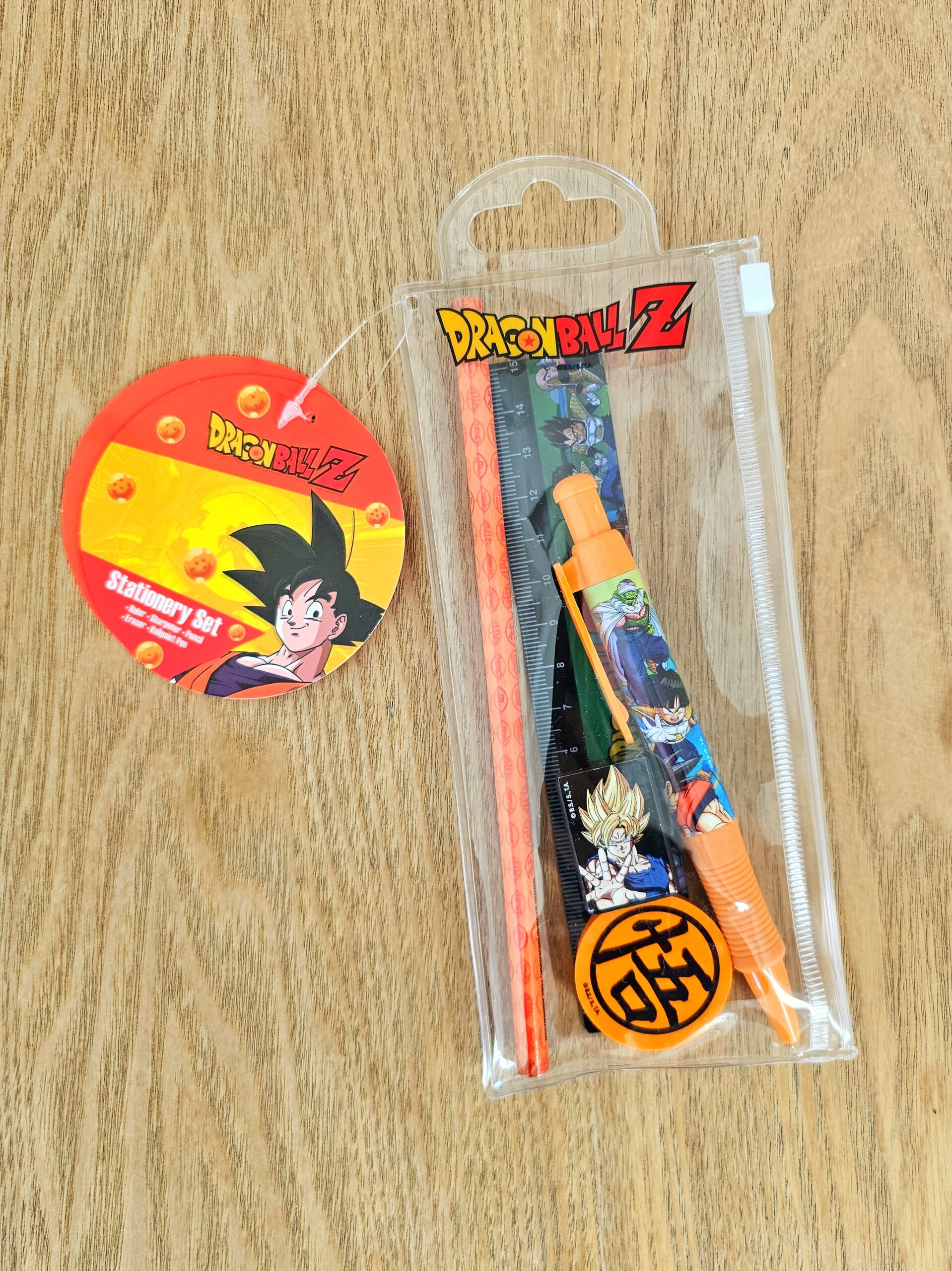 20250102_140446 set de papeleria de dragon ball en cali