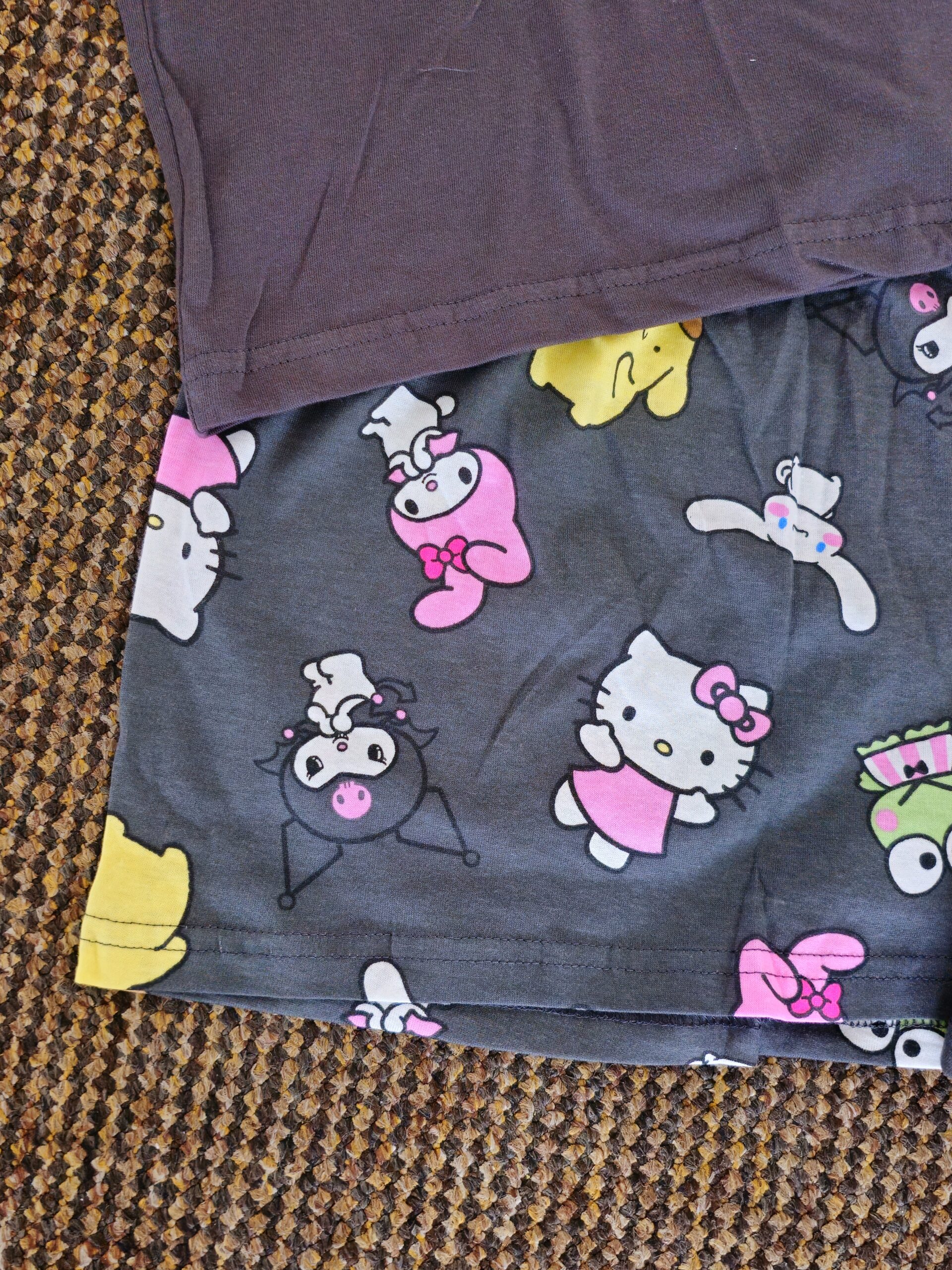 20250521_105244 Pijama de short Hello Kitty y sanrio en cali