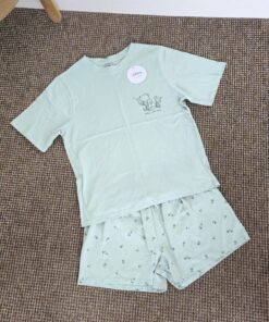 pijama de short de winnie pooh en cali
