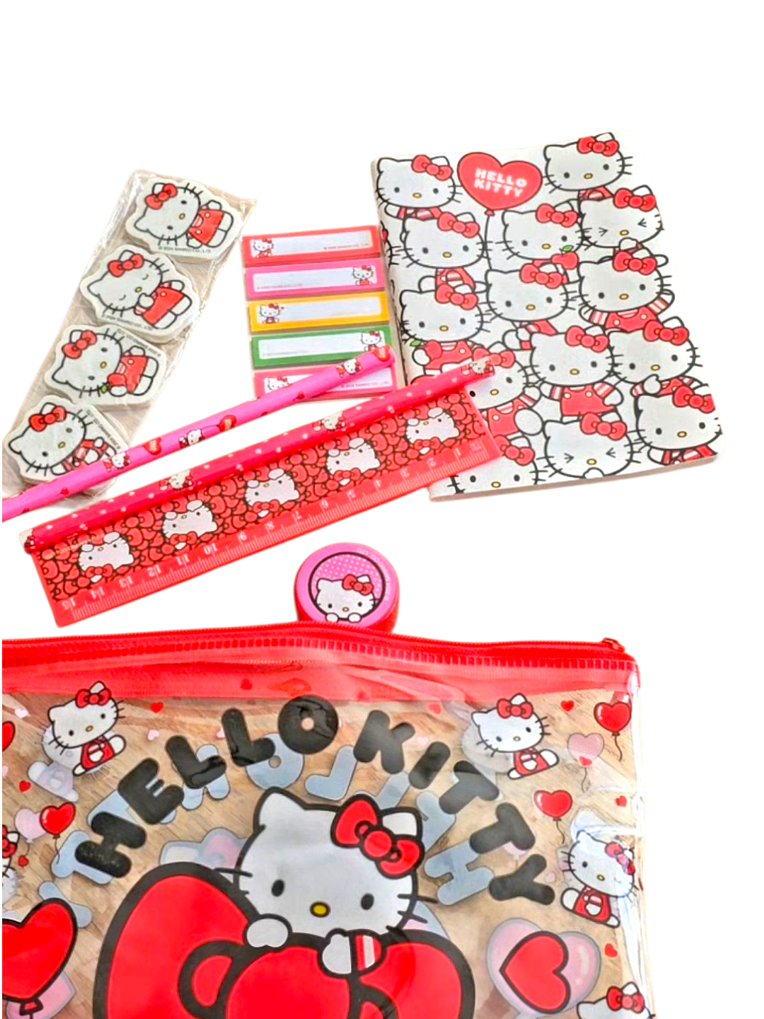 Screenshot_20250706_173747_Gallery (1) Set de papelería hello kitty en cali