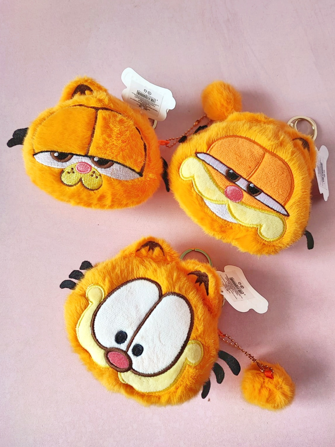 IMG-20250814-WA0014 Mondero peluche de garfield en cali
