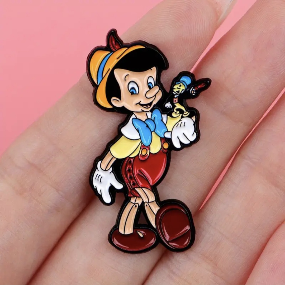 Screenshot_20251002_110452_Temu pin de pinocho de disney en cali