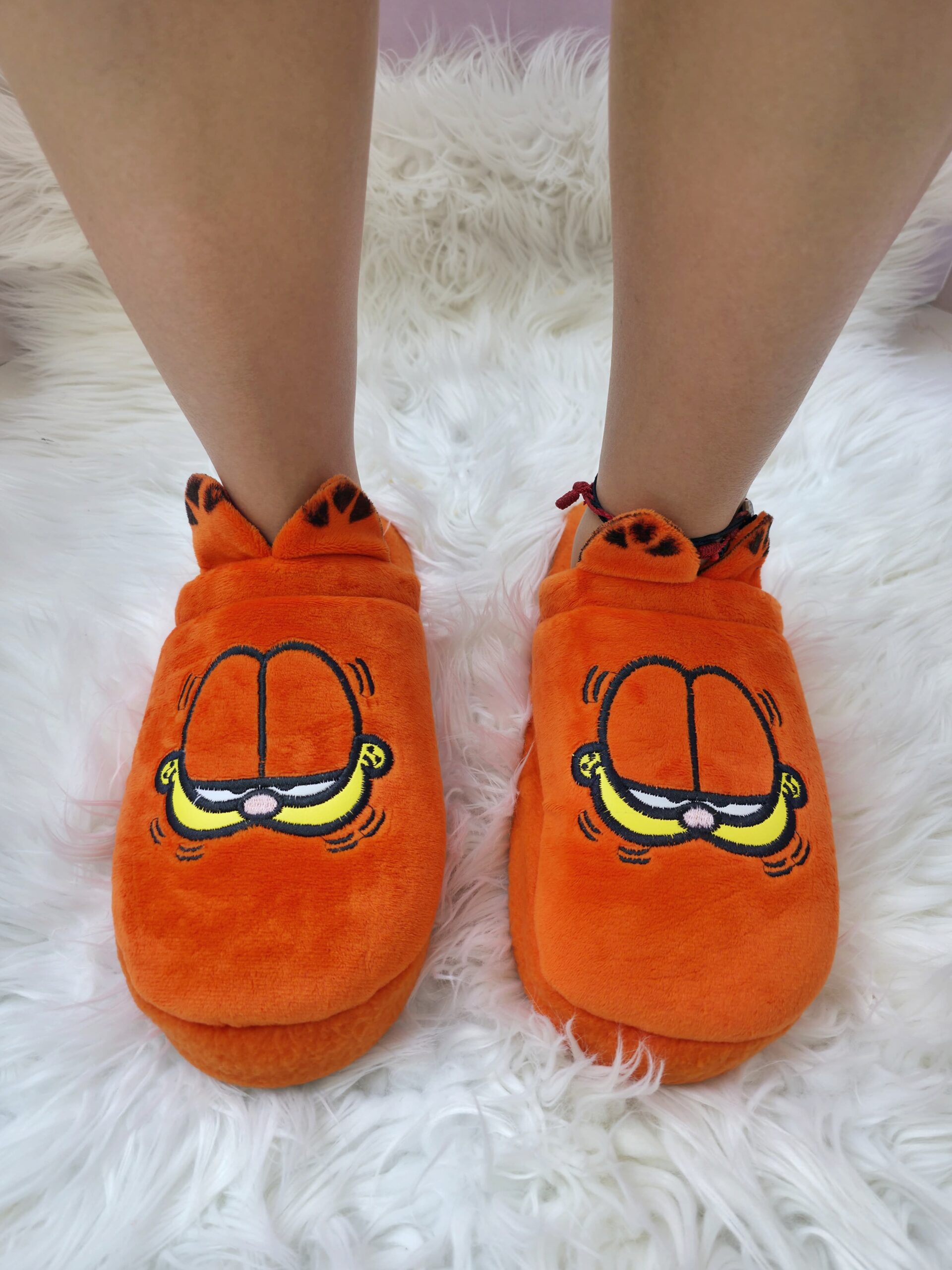 IMG-20251109-WA0070 Pantuflas de garfield en Cali