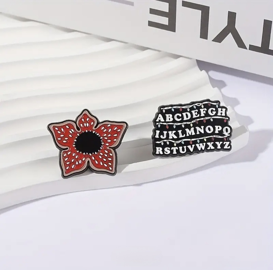 Pin stranger things Pin Stranger Things en cali