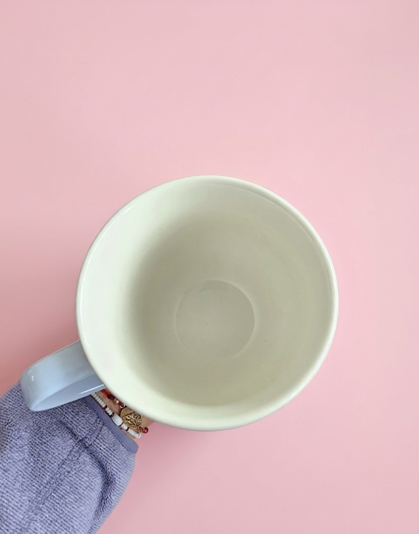1774284846838 Taza Alicia en el pais de las maravillas en cali