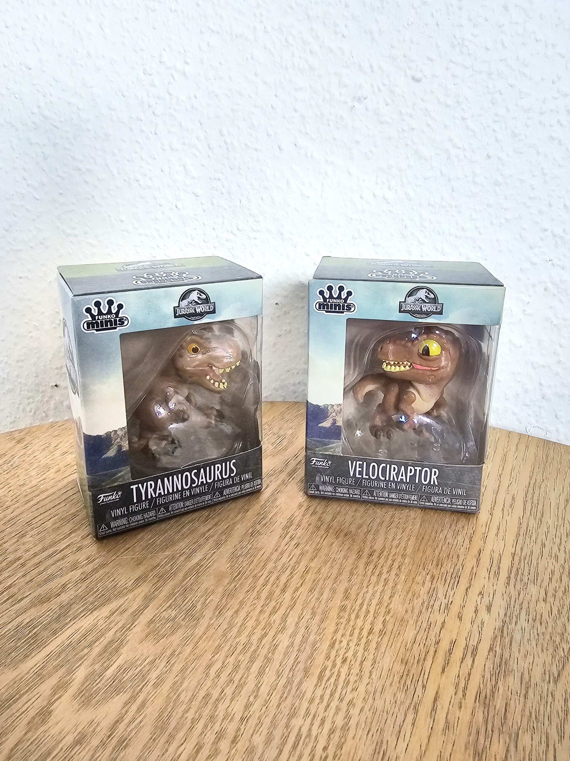 20260124_110712 figuras funko mini Jurassic world en cali