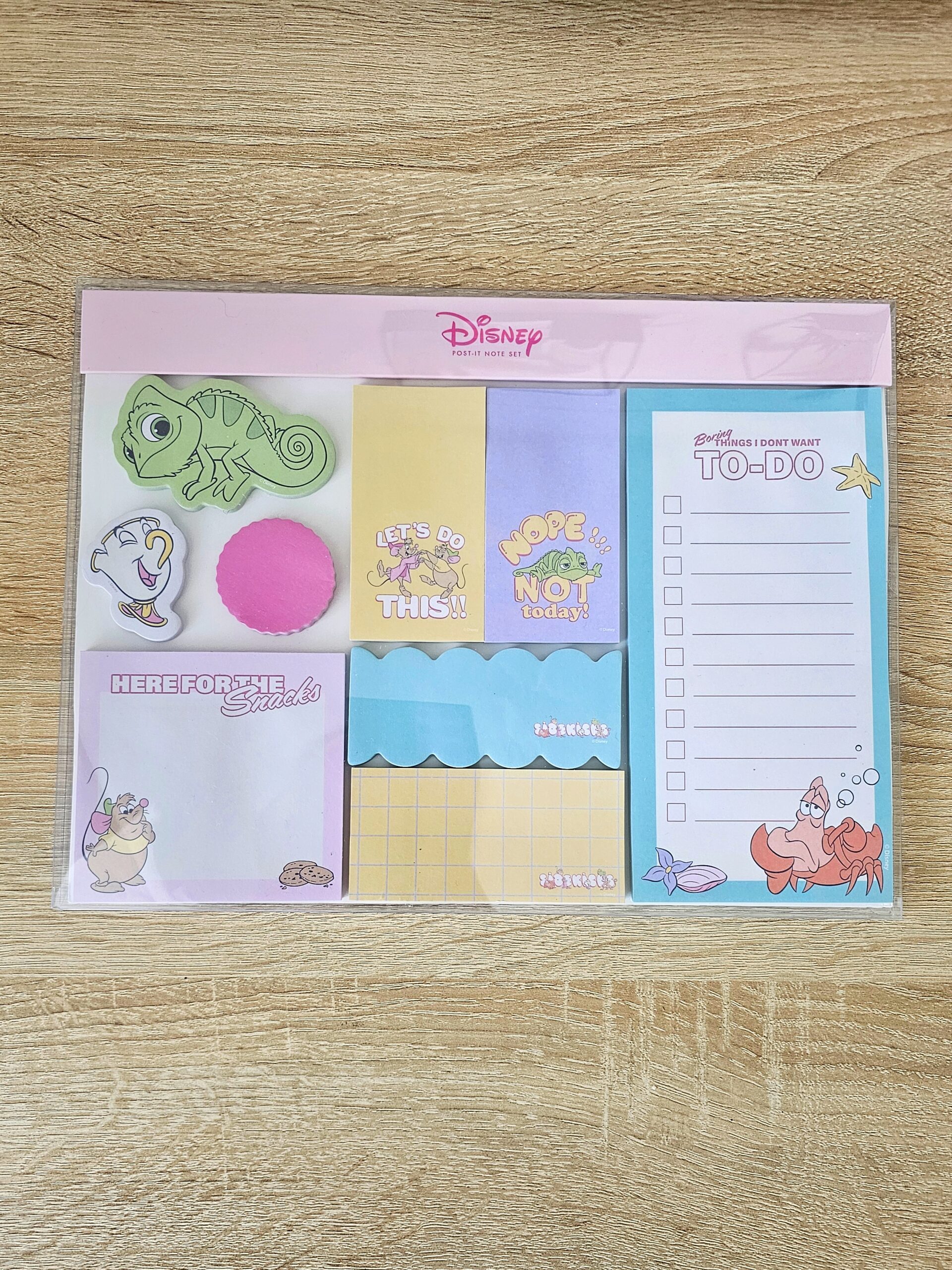 Notas Mejores Amigos Disney en colombia