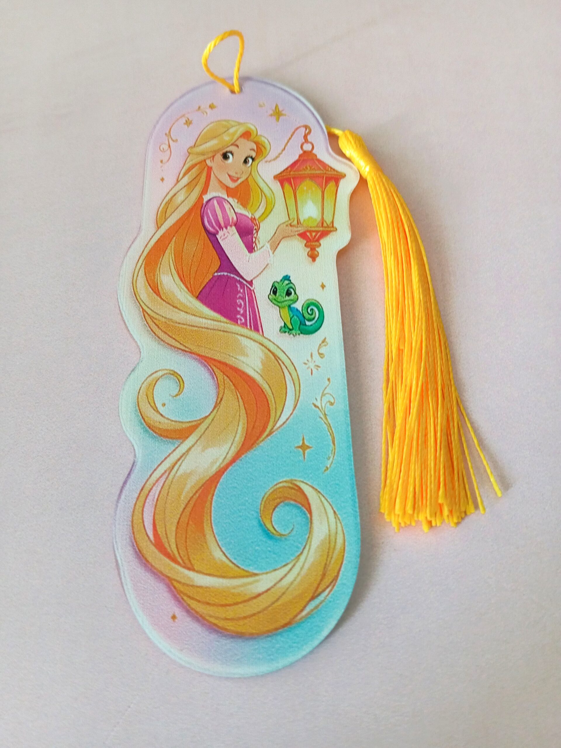 Separador de Libros Rapunzel de Enredados en cali Separador de Libros Rapunzel de Enredados en cali