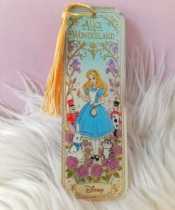 Separador de Libros Alicia en el pais de las maravillas